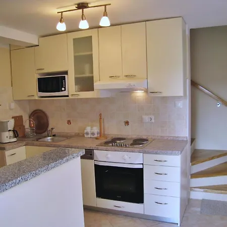 Ferienwohnung Fuer 6 Personen Ca 80 Qm In Cizici, Kvarner Bucht Krk * Čižići