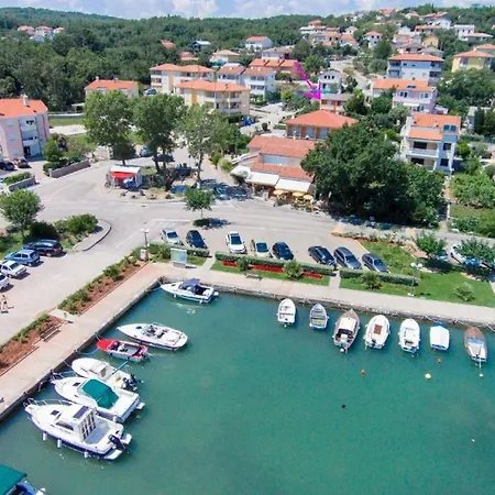 Ferienwohnung Fuer 6 Personen Ca 80 Qm In Cizici, Kvarner Bucht Krk * Čižići